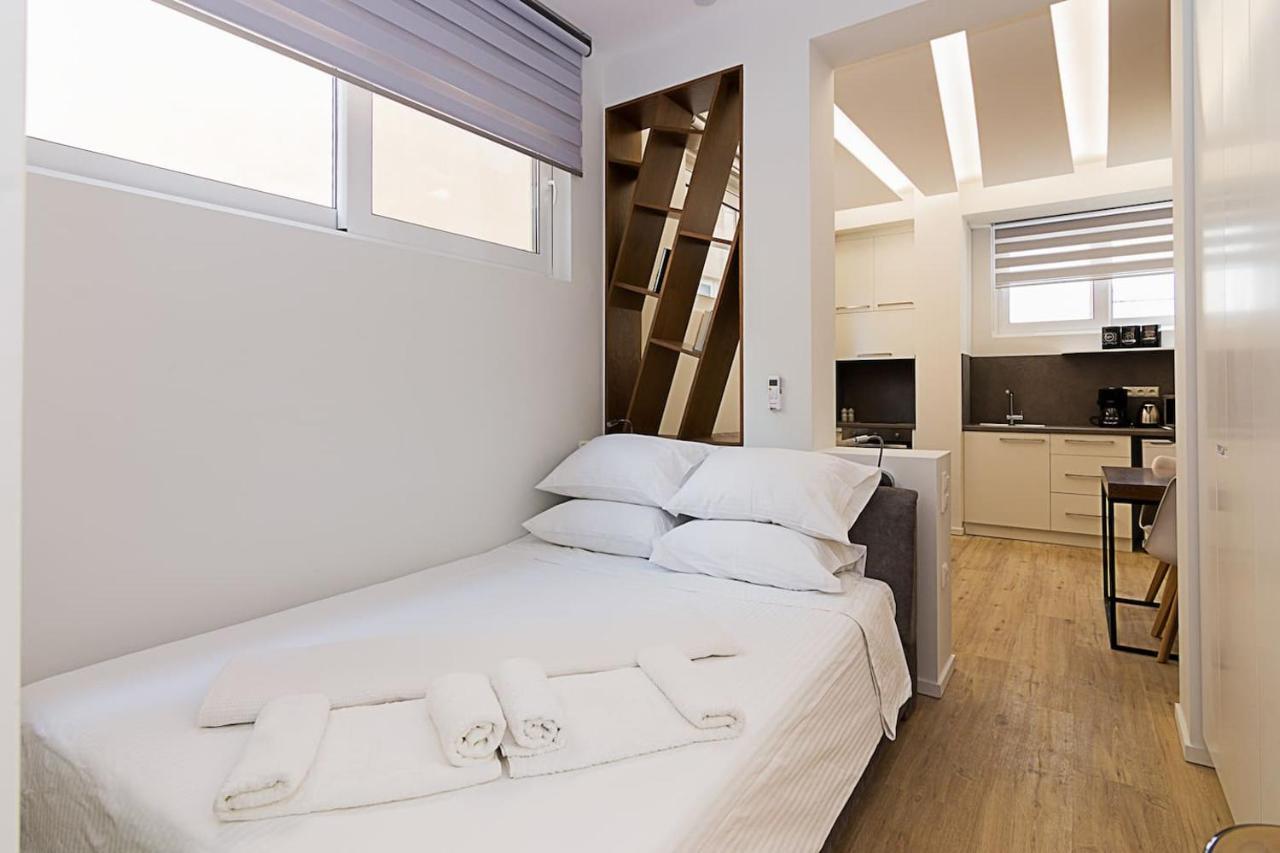 아테네 Brand New Flat For 4 Ppl Next To Syntagma Sq. 아파트 외부 사진