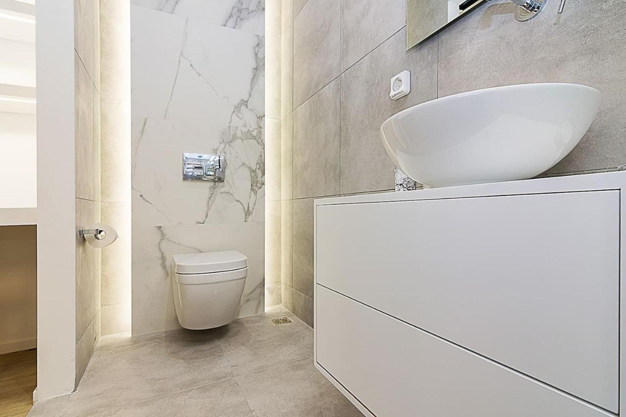 아테네 Brand New Flat For 4 Ppl Next To Syntagma Sq. 아파트 외부 사진